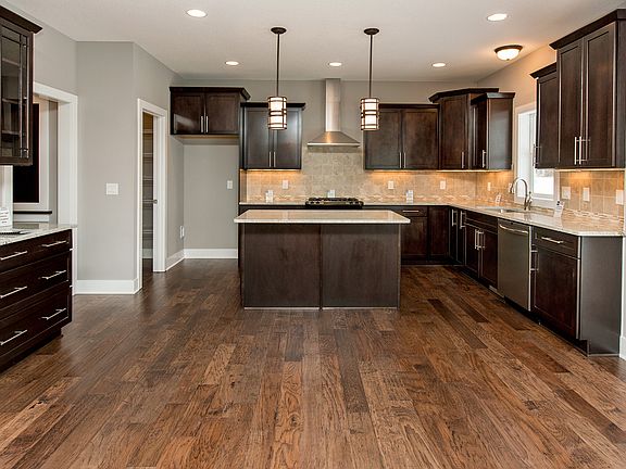 Lots of Cabinet Space