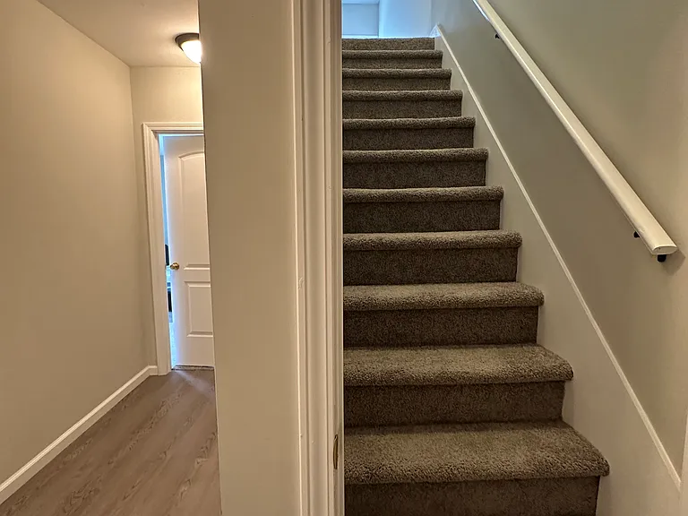 18 Congress Ave — Photo 22