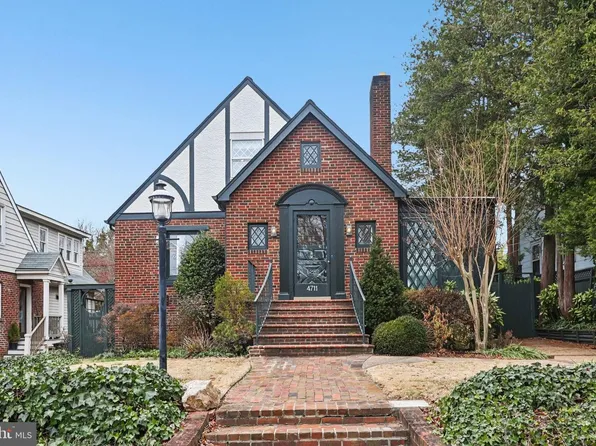 4711 17th St N, Arlington, VA 22207