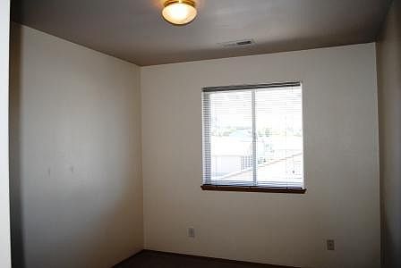 3rd image of 216 Antles St APT 211