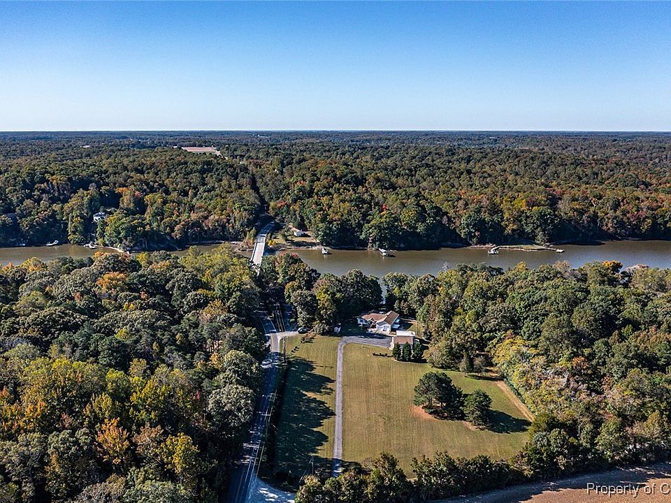 1st image of 25 Scenic Dr