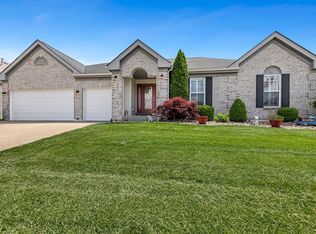 346 Pointe Loma Blvd, Lake Saint Louis, MO 63367