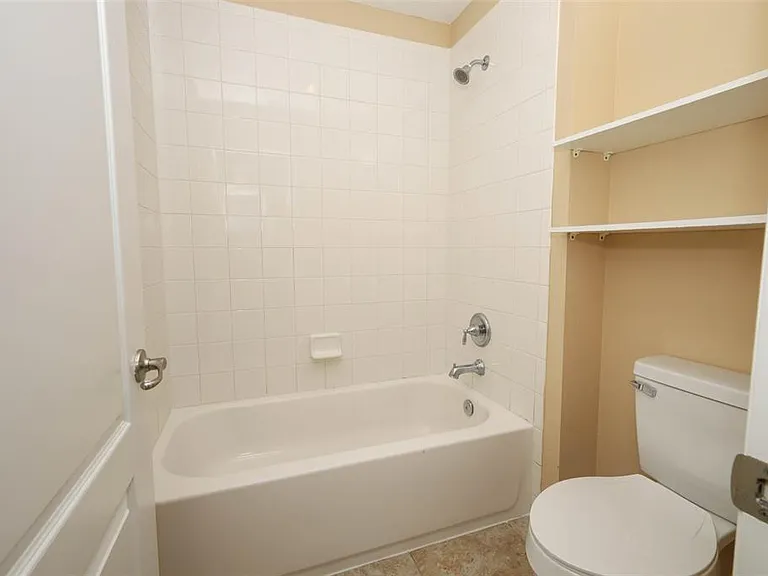 234 Merry Brook Cir — Photo 36