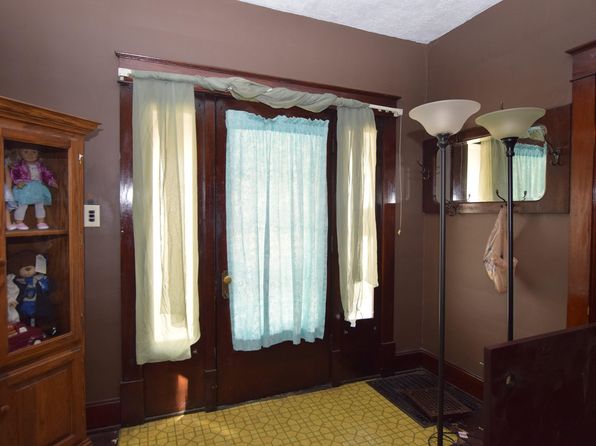 129 Gwynne St, Urbana, OH 43078