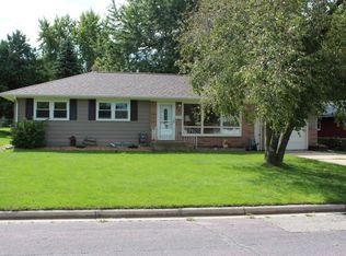 531 13th St NE, Owatonna, MN 55060