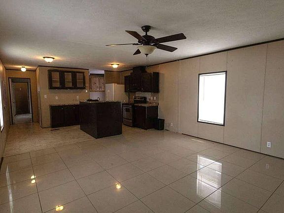 4th image of 4727 Cedro Dr #447