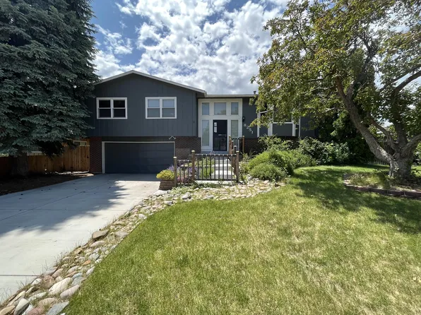 8251 S Marshall Ct, Littleton, CO 80128