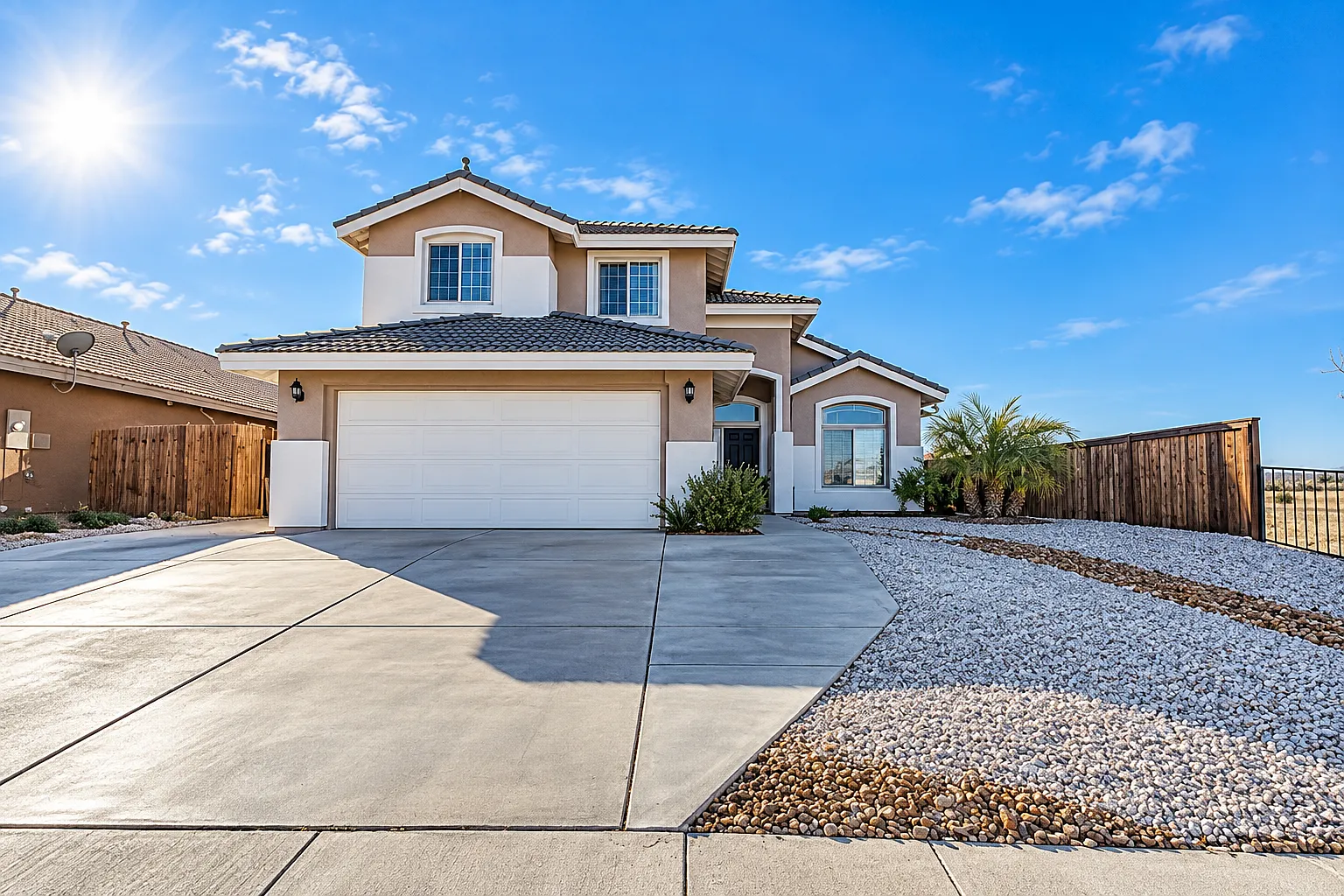 5 bed, 2202 sqft, $3,200 — Photo 1