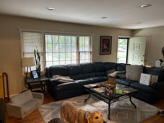 5th image of 7804 Mohawk Dr