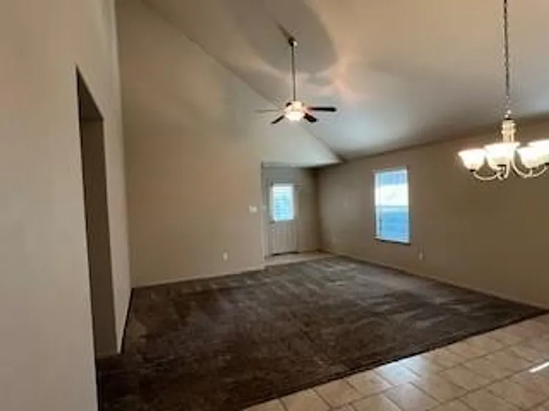 19115 Warlander Ct — Photo 7