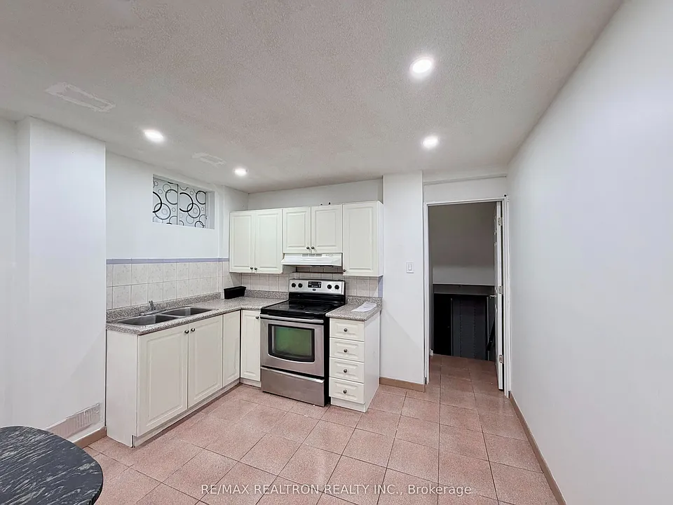 3948 Midhurst Ln #BASEMENT