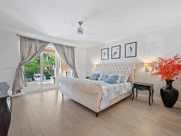 19116 Fisher Island Dr #19116 — Photo 12