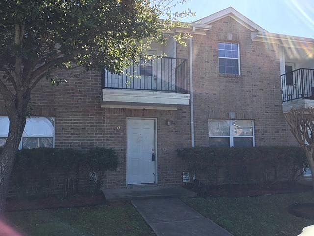 1st image of 11899 Algonquin Dr #11