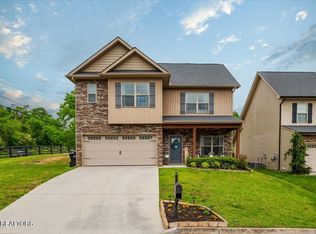 1550 Yarnell Station Blvd, Knoxville, TN 37932