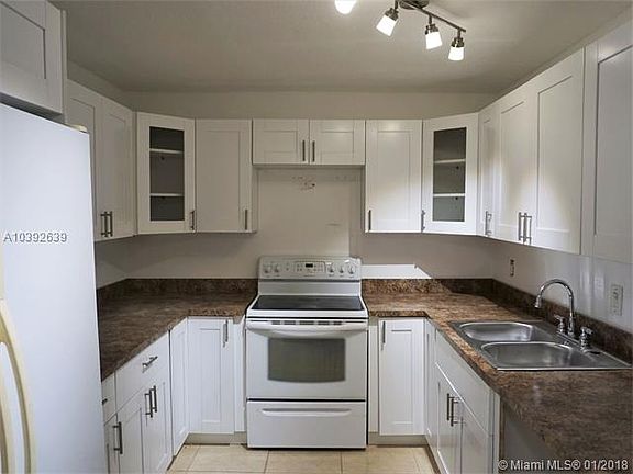 3rd image of 5820 NW 17th Pl APT 111