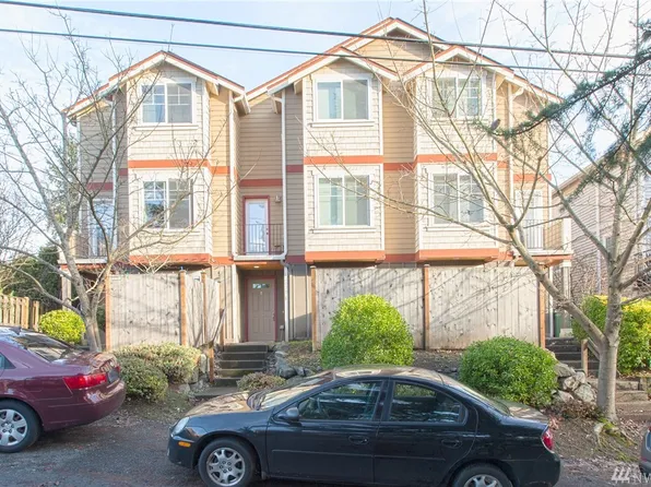 12026B 33rd Ave NE, Seattle, WA 98125