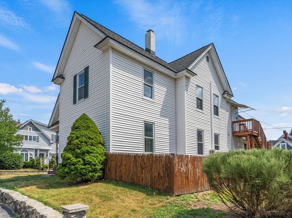 788 Union St APT 2