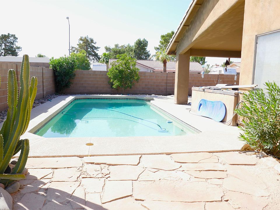 2nd image of 11675 E Calle Gaudi
