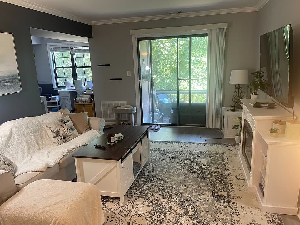 1st image of 75 Golden Sq #75A