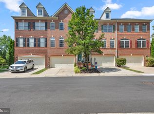 2447 Ogden Sq, Gambrills, MD 21054