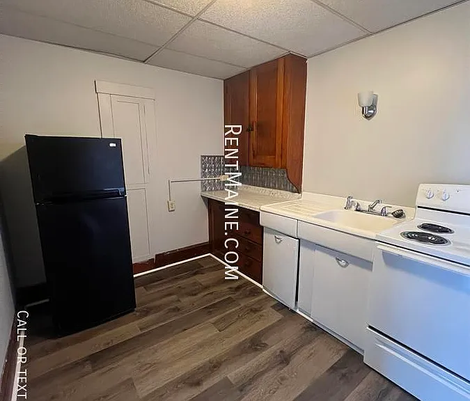 591 Main St #10 — Photo 3
