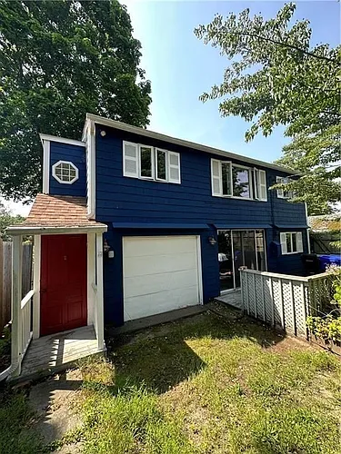 58 Beach St Photo 1