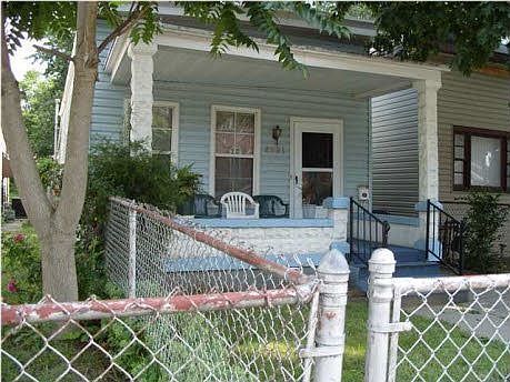 1st image of 2221 Bank St