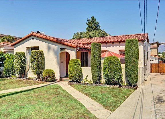 3rd image of 1377 Hilda Ave