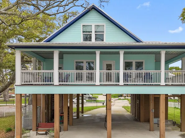 242 W Beach Blvd, Long Beach, MS 39560
