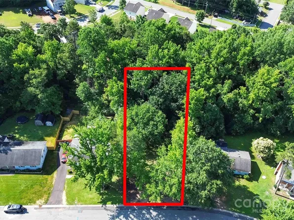 6140 Mayridge Dr, Charlotte, NC 28215