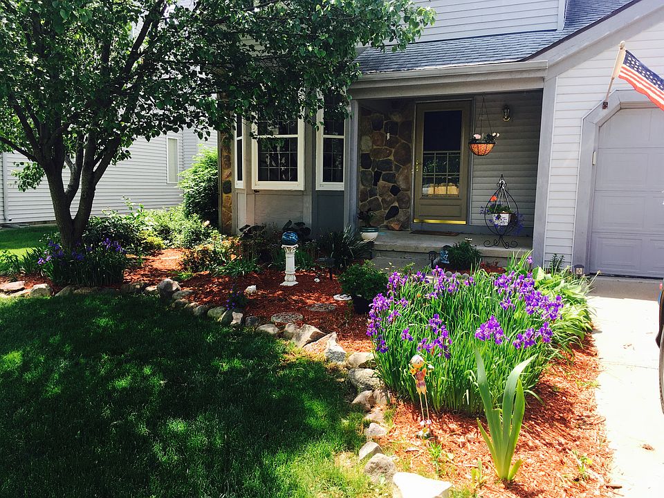 1st image of 7446 Knollwood Dr