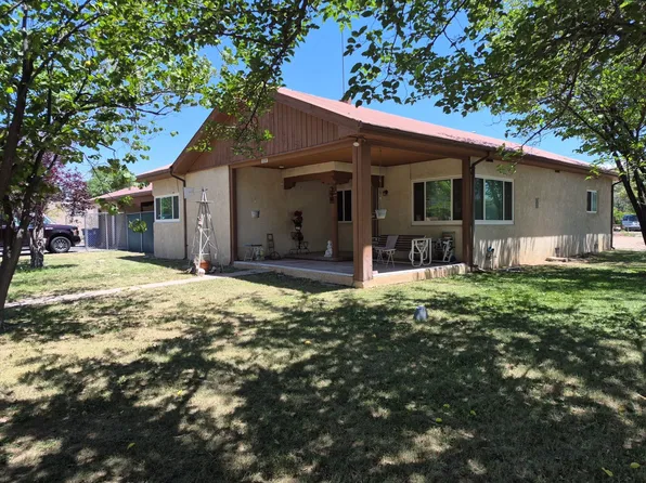 1031 San Ildefonso St, Espanola, NM 87532