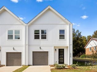 3040 Markland Dr, Charlotte, NC 28208
