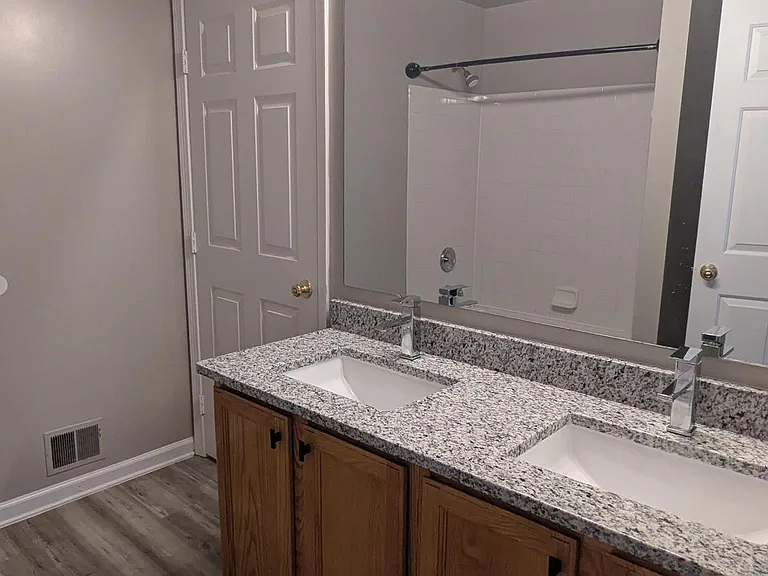 1875 Tiger Lily Cir — Photo 10