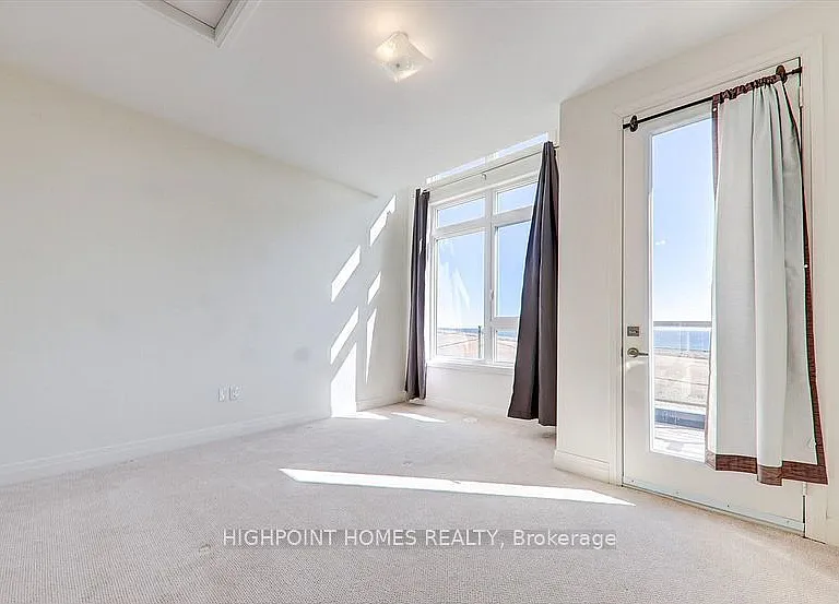 641 Port Darlington Rd #20 — Photo 31