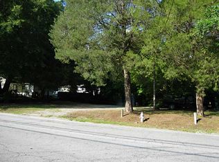 1826 Lake Lucerne Rd, Lilburn, GA 30047