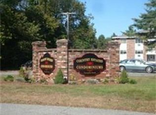 5 Turnpike Rd APT 113, Townsend, MA 01469