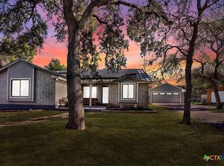 228 Deertrail Dr, San Marcos, TX 78666