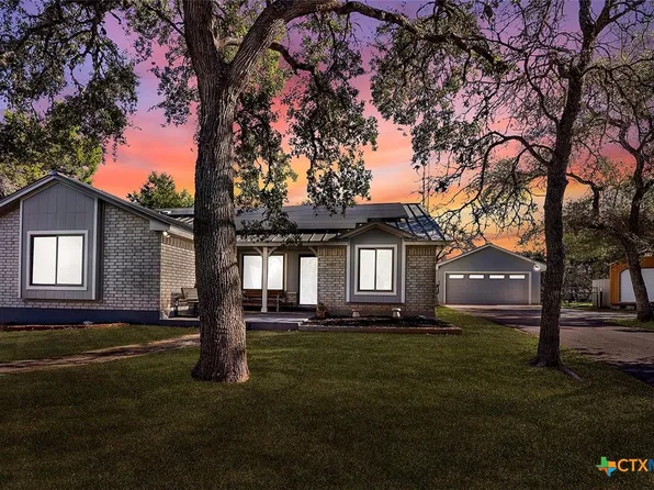 228 Deertrail Dr, San Marcos, TX 78666