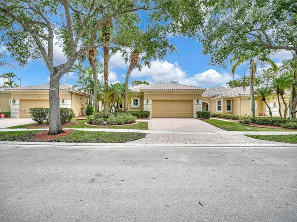 2468 Bay Isle Ct, Weston, FL 33327