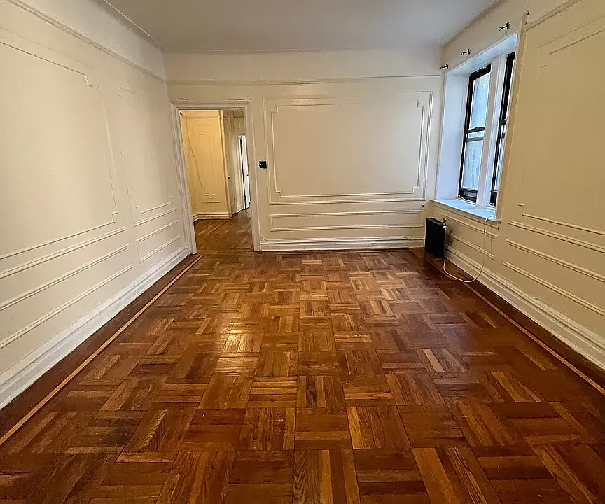 322 Linden Blvd #3C