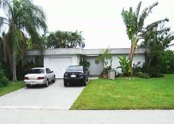 1st image of 6321 NW 74th Ave
