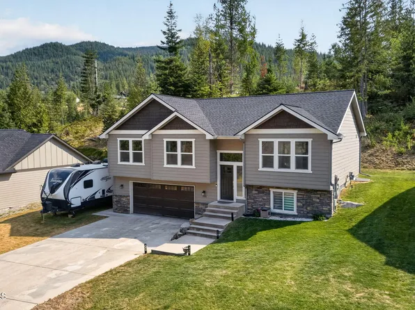 205 Old Farm Rd, Pinehurst, ID 83850