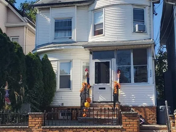 322 E 30th St, Paterson, NJ 07504