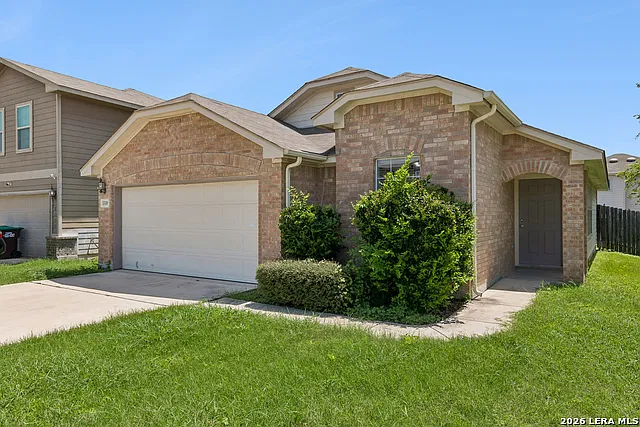 3 bed, 2.0 bath, 1315 sqft, $1,695 — Photo 2