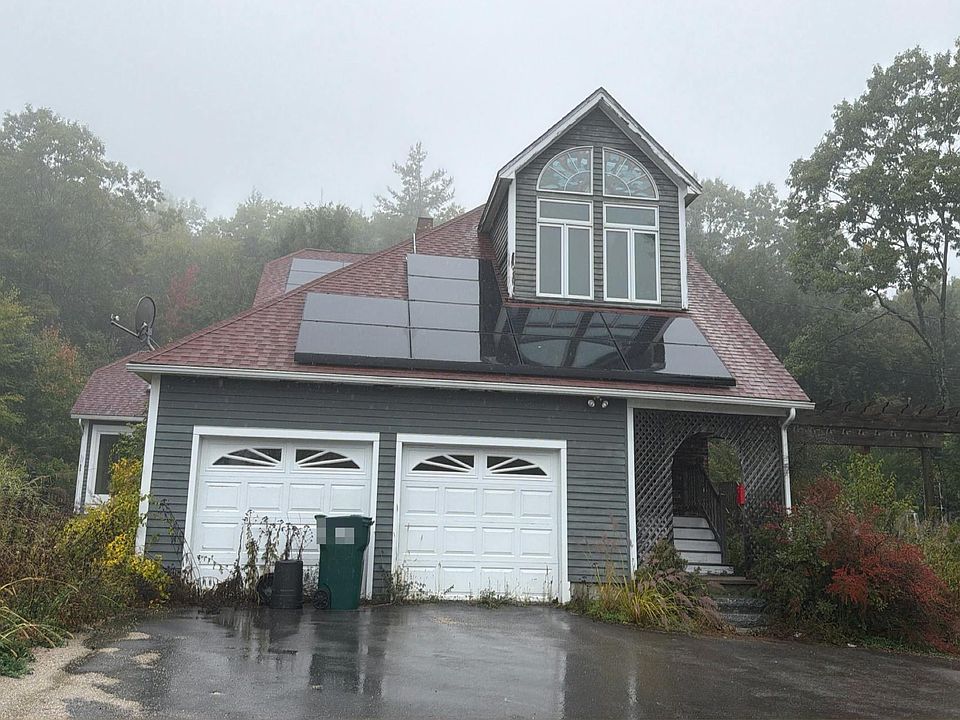 1st image of 379 Mountain Rd
