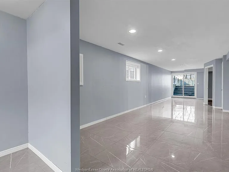 3231 Northway Ave — Photo 18