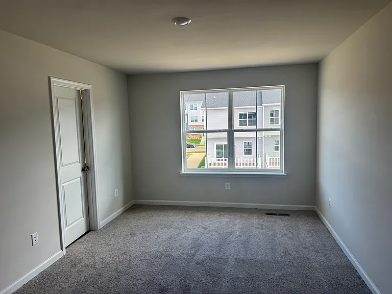 1334 Red Clover Ln — Photo 30