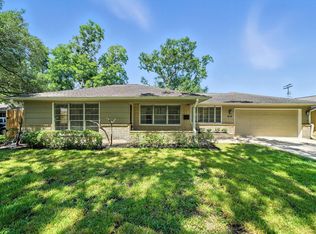 808 Carol St, Bellaire, TX 77401