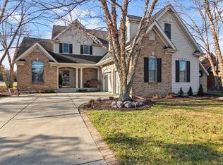 2926 Bristlecone Dr, Schererville, IN 46375